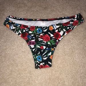 NWT SHEIN floral swimsuit bottoms